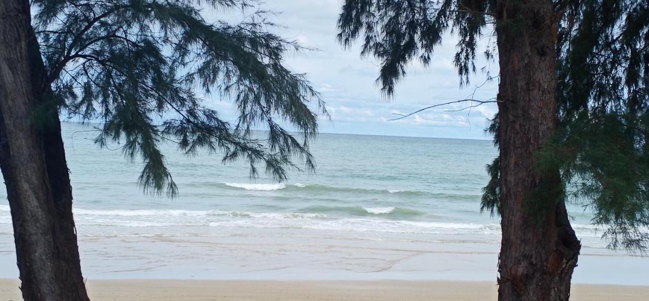 Sammy Seaview Mae Ramphueng Beach Front Golden Elephant บ้านช้างทองวิวทะเลหน้าหาดแม่รำพึง Ράγιονγκ Εξωτερικό φωτογραφία