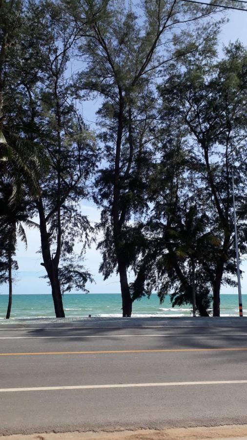 Sammy Seaview Mae Ramphueng Beach Front Golden Elephant บ้านช้างทองวิวทะเลหน้าหาดแม่รำพึง Ράγιονγκ Εξωτερικό φωτογραφία