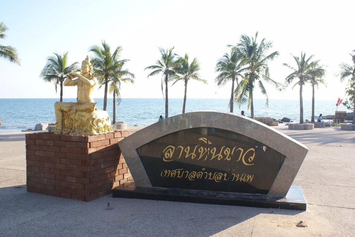 Sammy Seaview Mae Ramphueng Beach Front Golden Elephant บ้านช้างทองวิวทะเลหน้าหาดแม่รำพึง Ράγιονγκ Εξωτερικό φωτογραφία